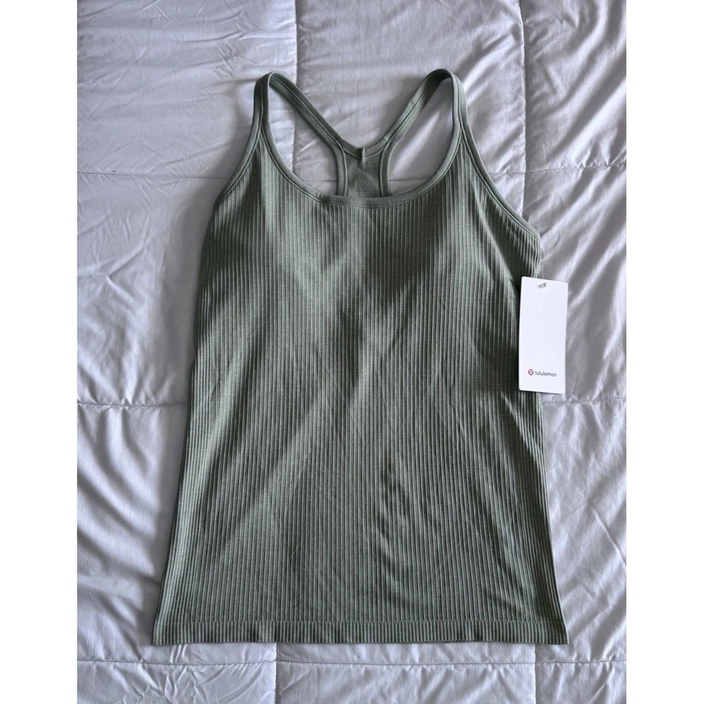 New Lululemon Ebb to Street Tank Top Size 12 W/Bra Hip Length Fog Green NWT